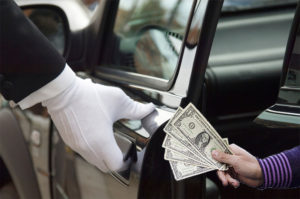 What Are The Advantages Of Hiring Cash For Cars Services?